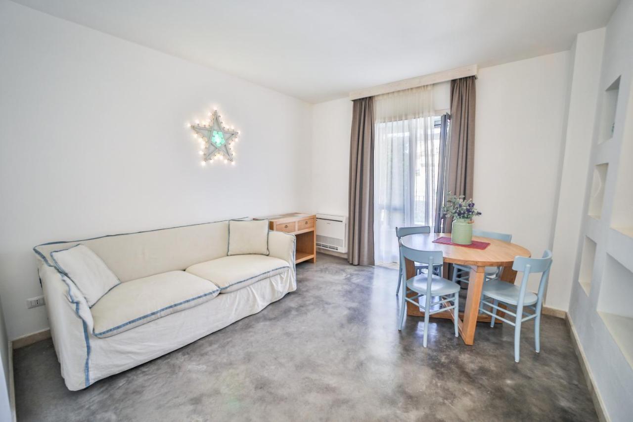 Aparthotel Borgo De Li Santi Otranto Exterior foto