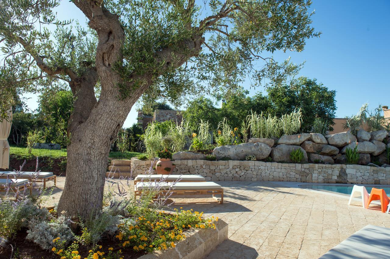 Aparthotel Borgo De Li Santi Otranto Exterior foto