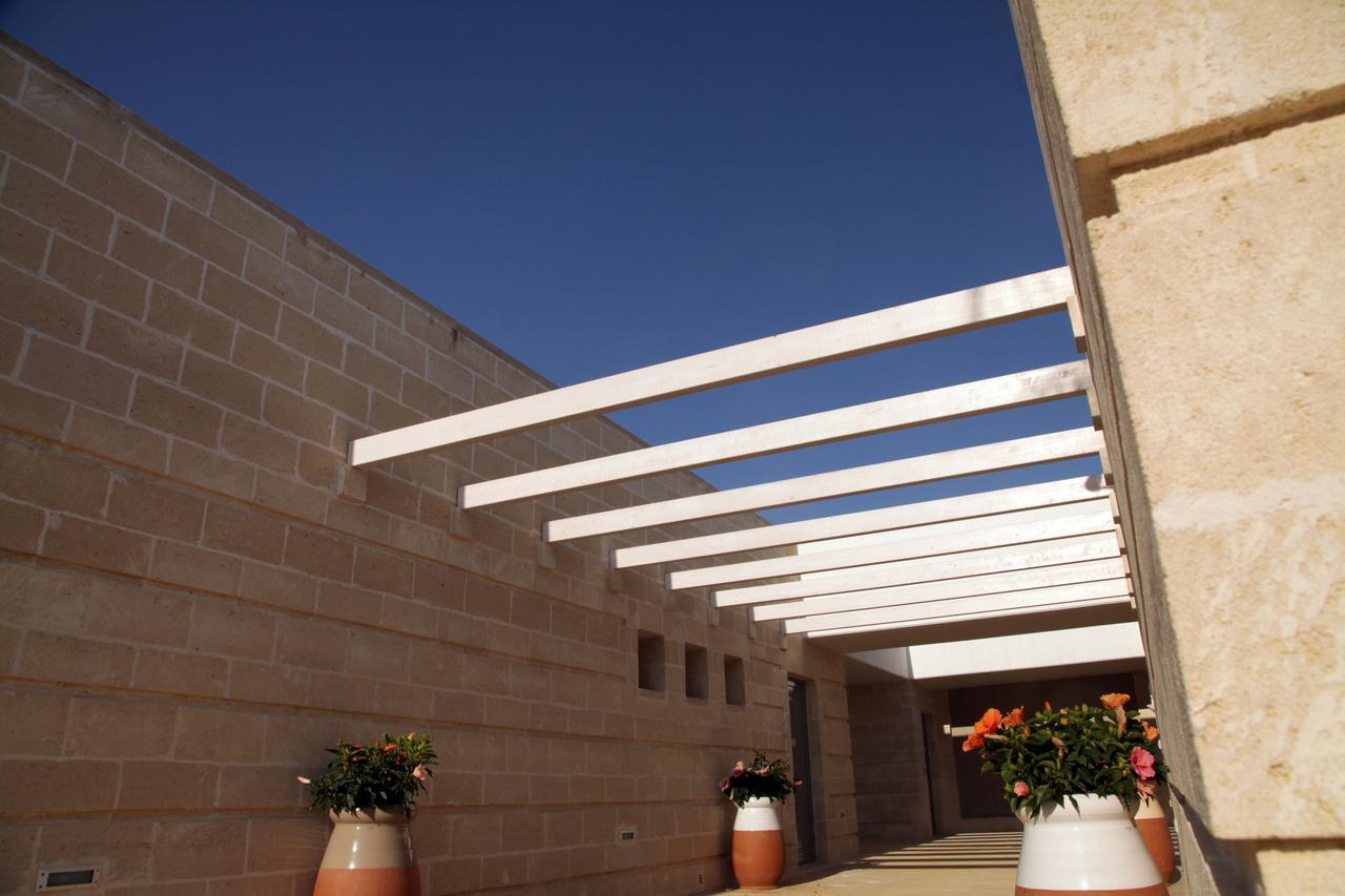 Aparthotel Borgo De Li Santi Otranto Exterior foto